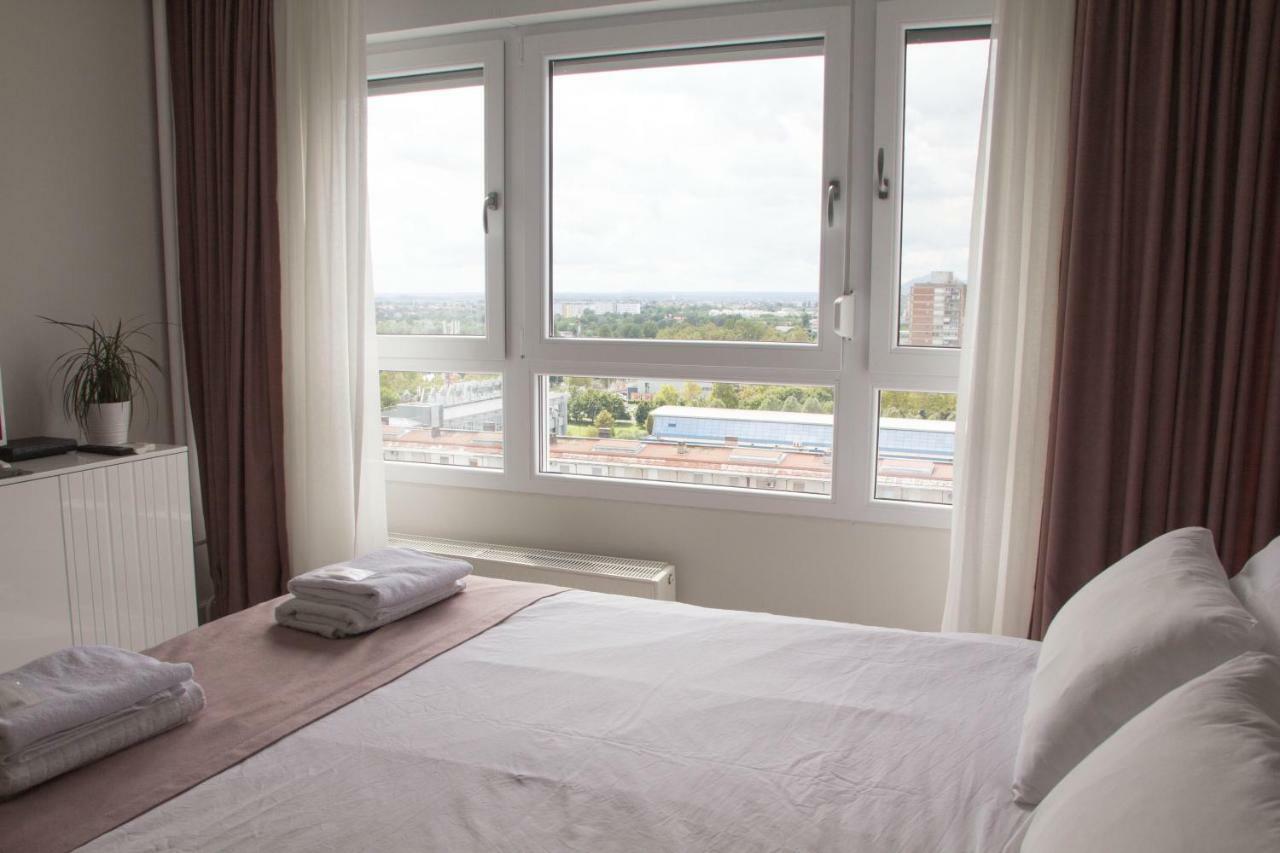 Penthouse “Sky 16” Studio Apartment Zagreb Ngoại thất bức ảnh